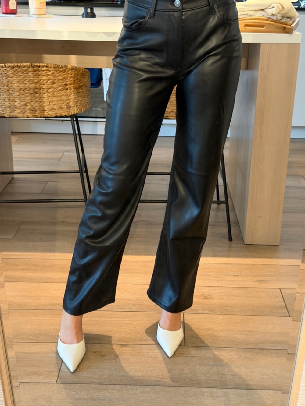Abercrombie High Rise 90s Relaxed Vegan Leather Pant